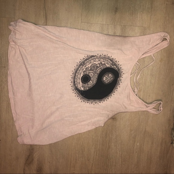 Yin and yang pink tank top - Picture 4 of 4